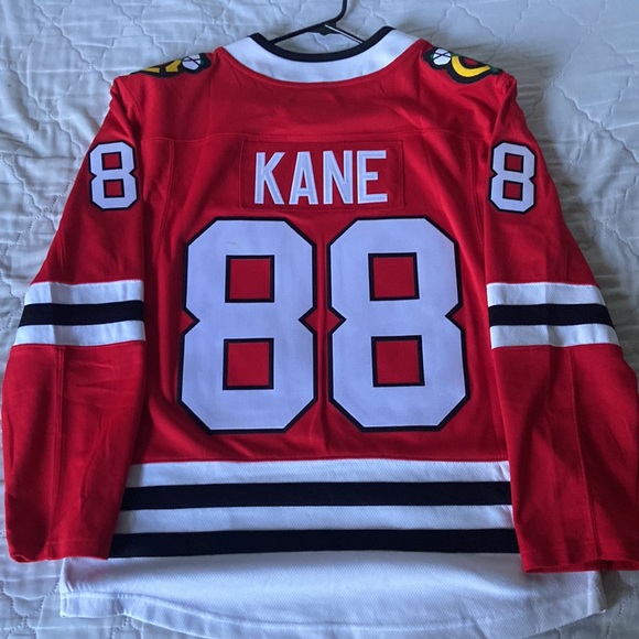 Blackhawks…Patrick Kane Jersey…Worn one time…Looks brand new - Picture 2 of 2